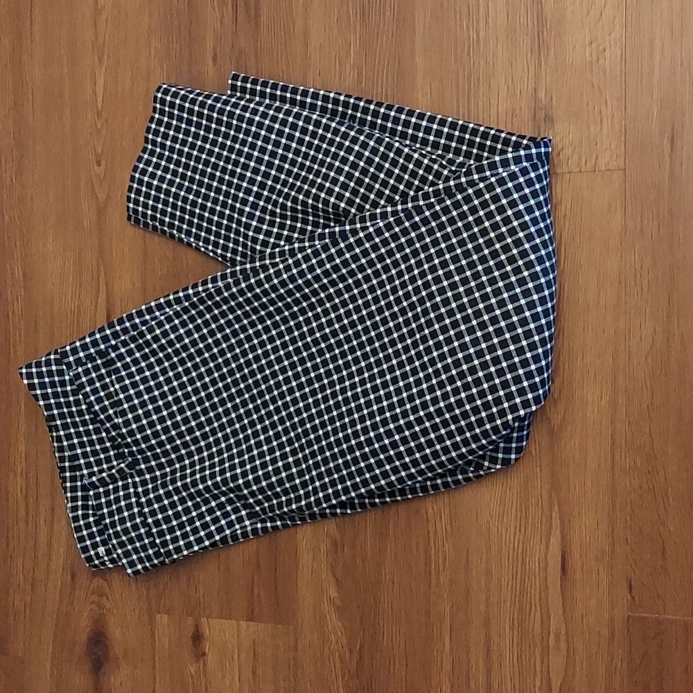 Old Navy Pixie Ankle Pants - image 2